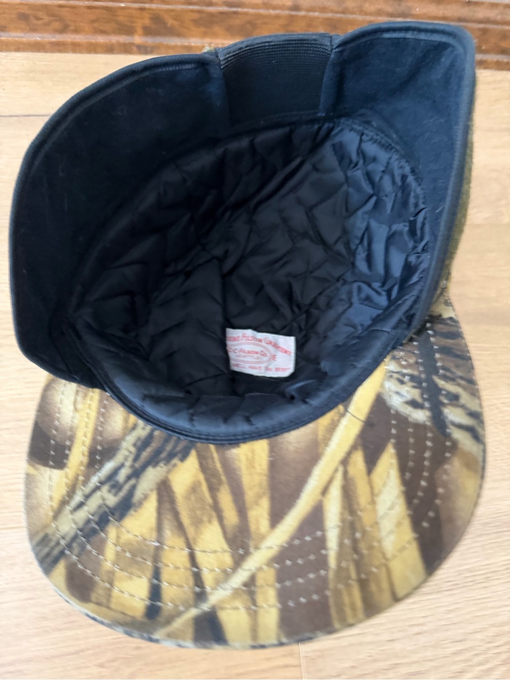 Vintage Filson Camouflage Waxed Cotton & Wool Earflap Cap in Brown and Olive - Picture 2 of 13